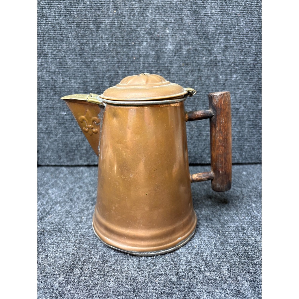Vintage Copper Coffee Pot Wooden Side Handle Fleur-de-lis Brass Hinged Lid 7in